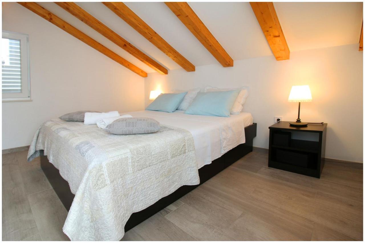 Apartments Elvis Primošten Dış mekan fotoğraf